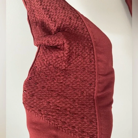 Fabletics SYNC High-Waisted Perforated 7/8 Leggings XS Burgandy Red - Picture 6 of 9